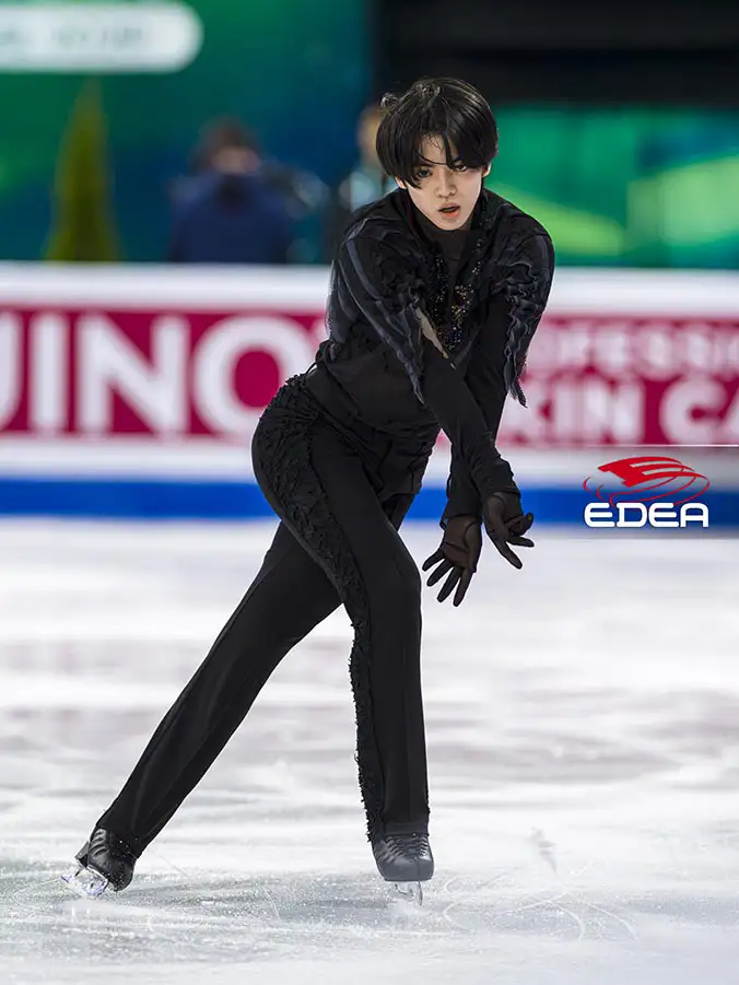 Ice Gallery Skates U.S.